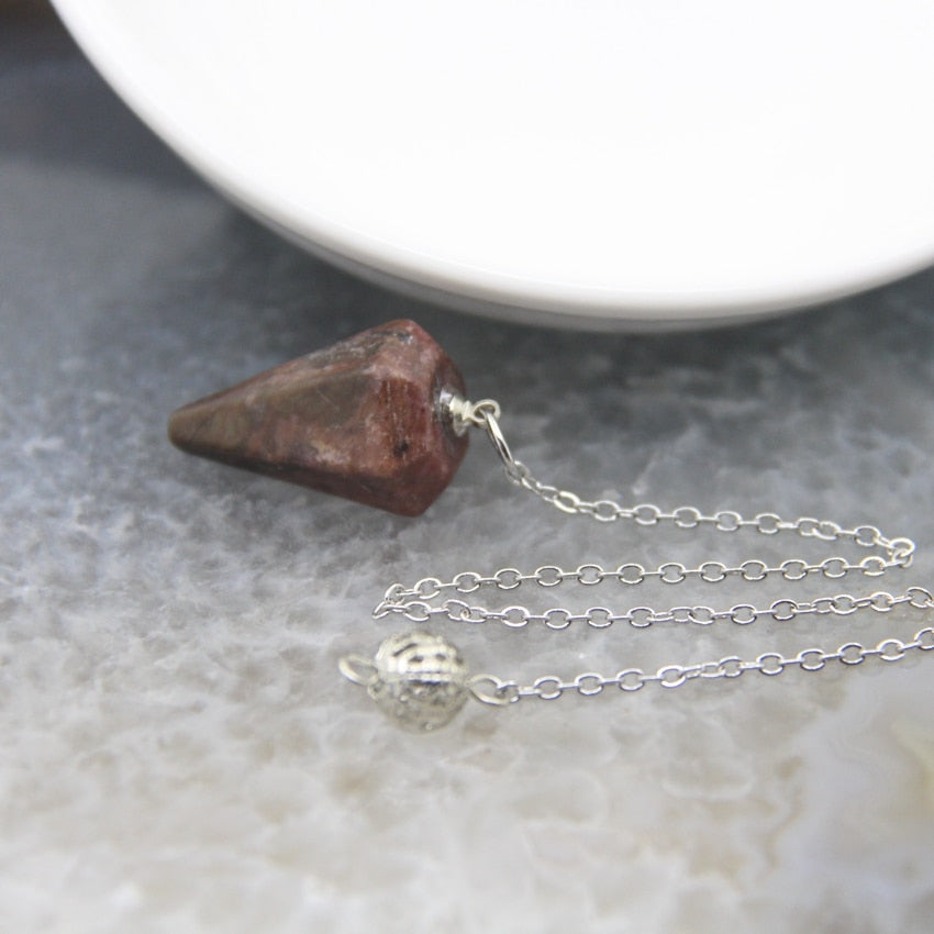 Natural Quartz Reiki Healing Pendulum CasaDeVodou