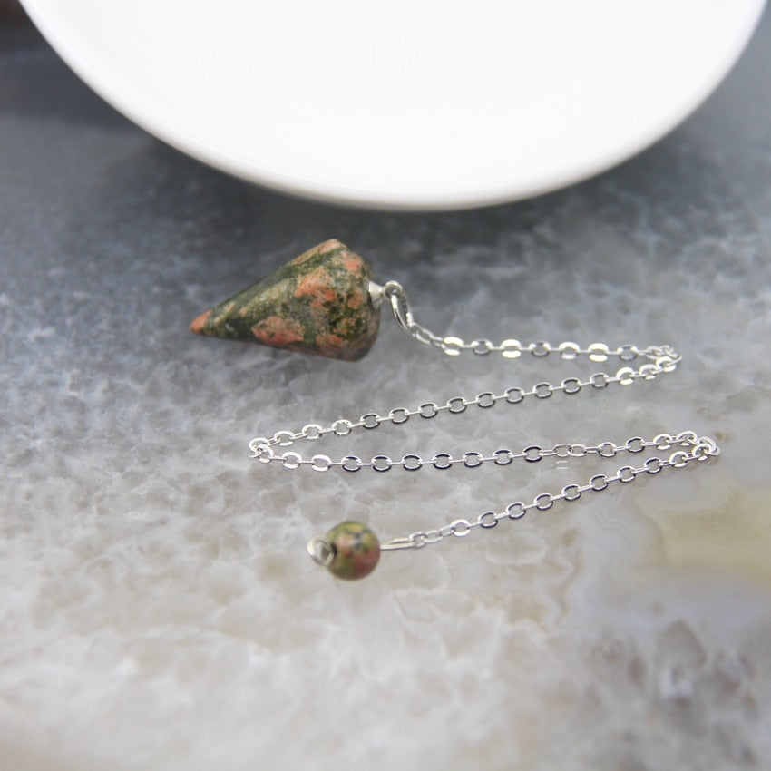 Natural Quartz Reiki Healing Pendulum CasaDeVodou